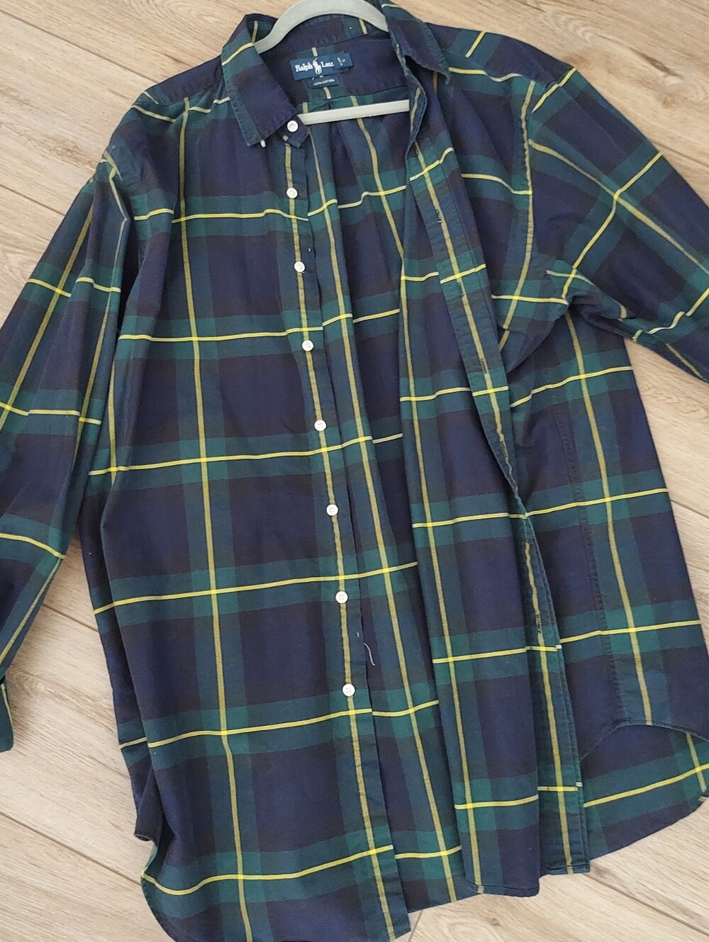 Vintage Men's Green & Navy Plaid Button-Up Shirt